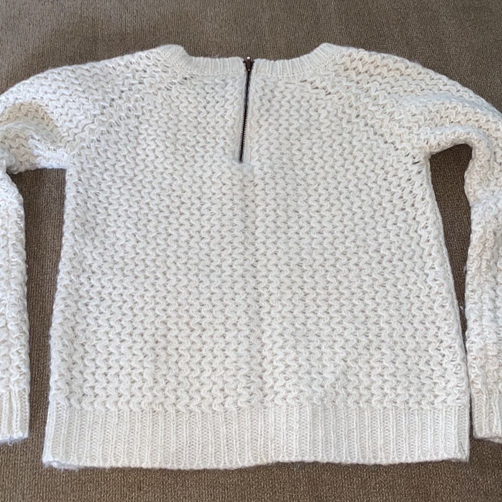 Sweater - Picture 3 of 4